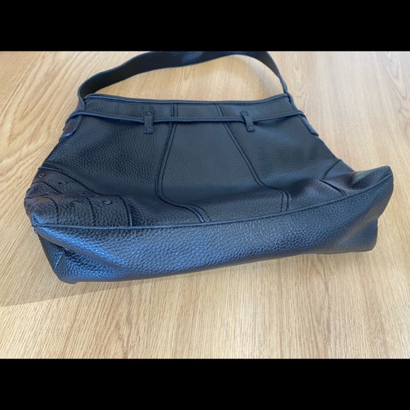 Tod’s black leather bag like new - Picture 8 of 11